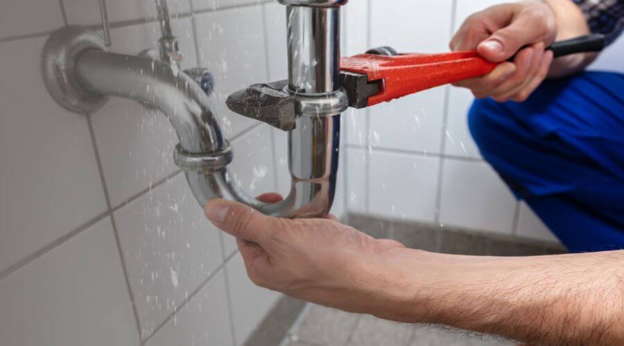 Electronic Leak Detection in Lake Zurich, IL